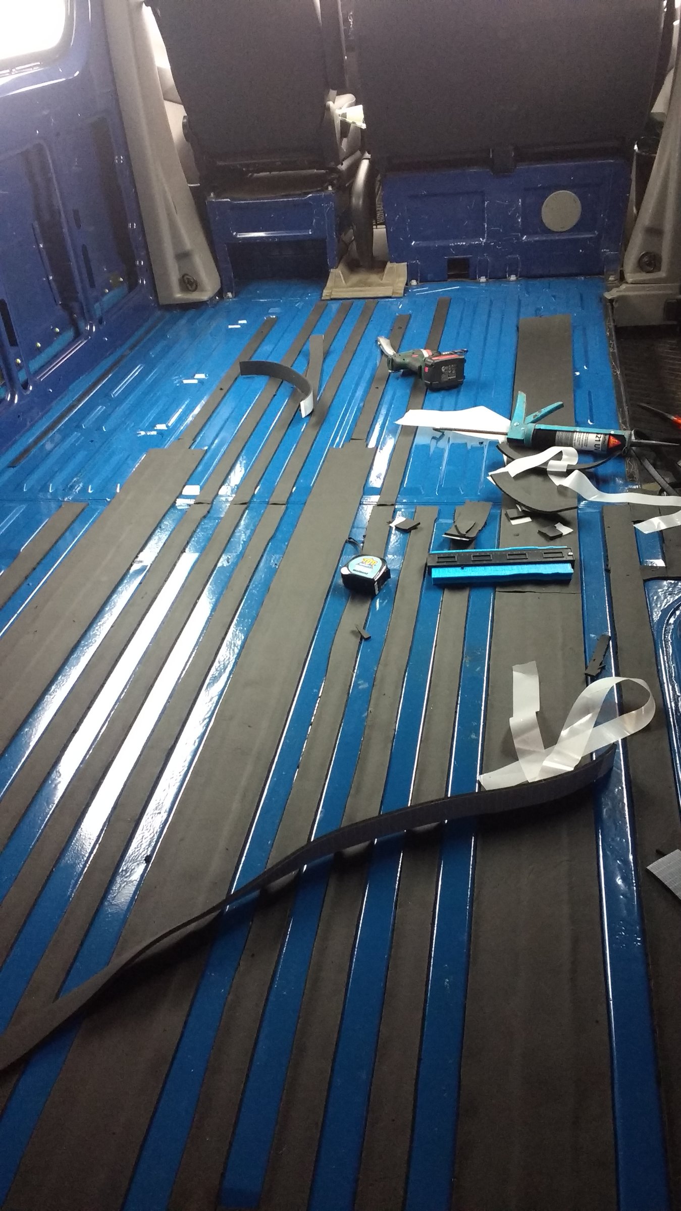 Trapezförmige Sicken